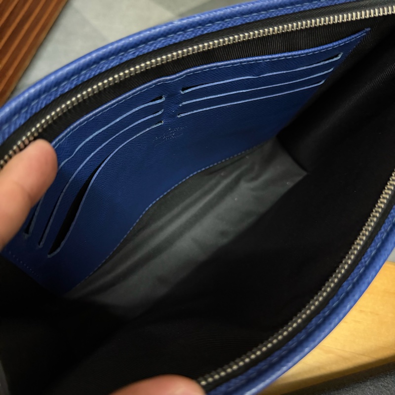 Lv海洋藍老花手拿包 （M30423）-7