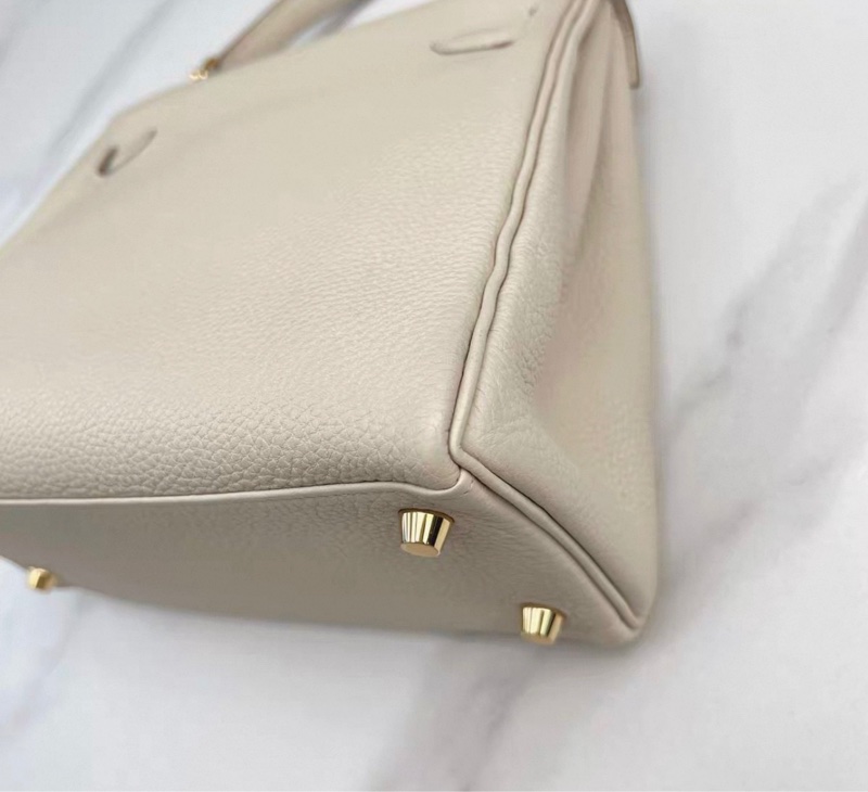 愛馬仕hermes kelly 25奶昔白金扣togo皮 Y刻 99閒置新~-18