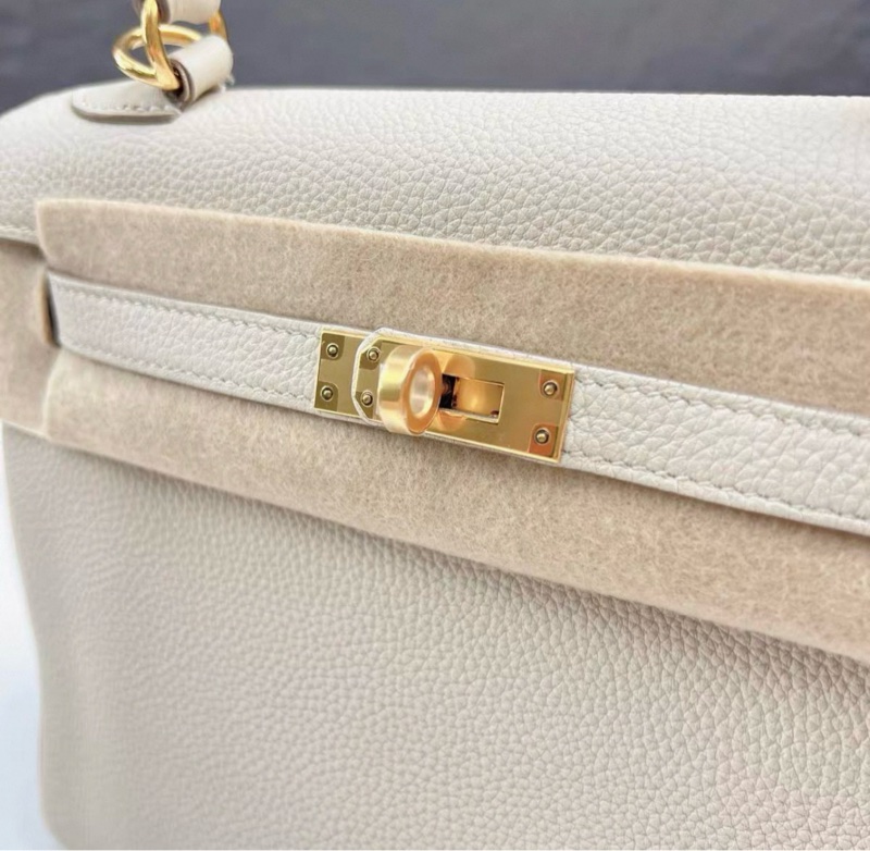 愛馬仕hermes kelly 25奶昔白金扣togo皮 Y刻 99閒置新～-1