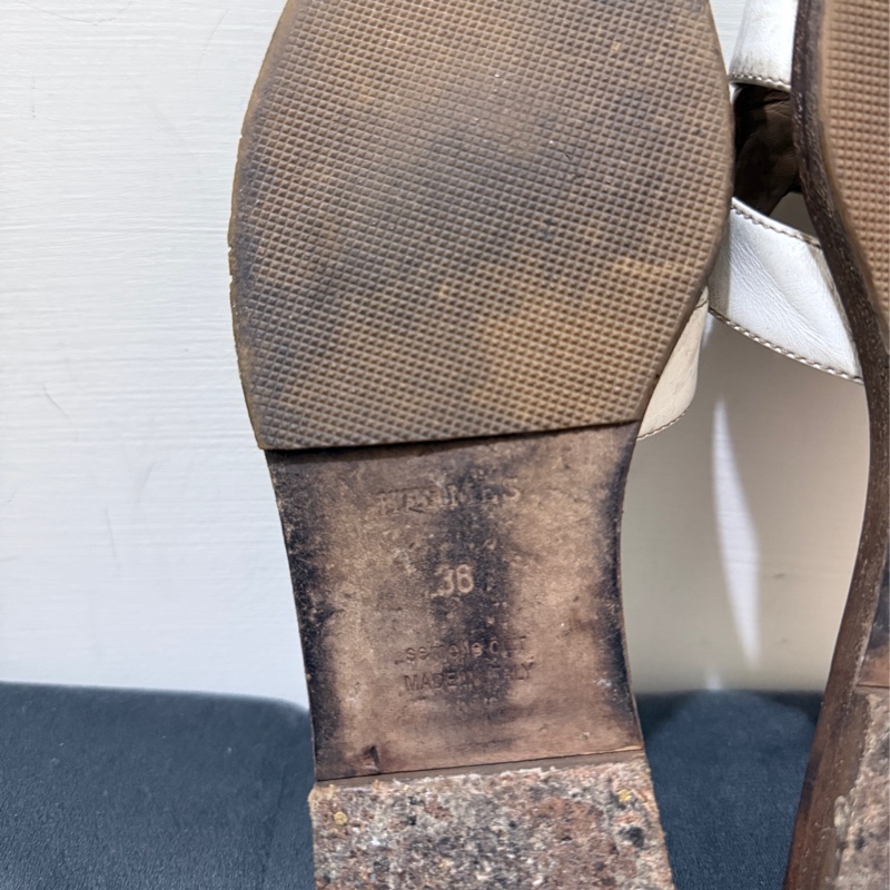 Hermes oran 36碼 愛馬仕白拖鞋-2