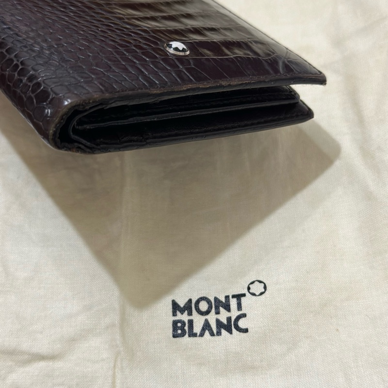 MONTBLANC經典男士中夾-8