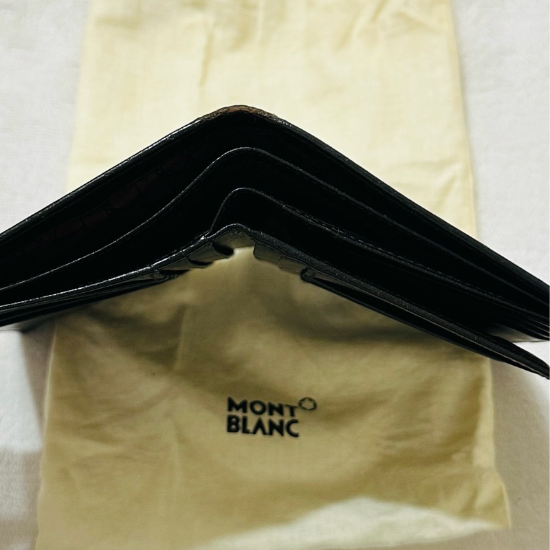 MONTBLANC經典男士中夾-12