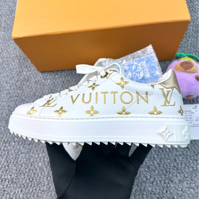 Louis Vuitton lv白色老花滿印logo休閒板鞋 36碼 99新-2