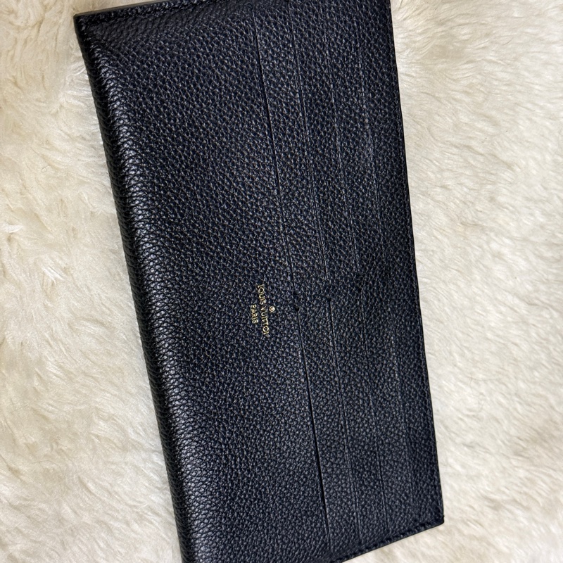 質感好 容量夠的LV 全牛皮  卡夾層 扁長夾💰十萬元的鈔票可直接放入 不需對折-17