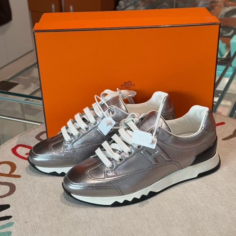 愛馬仕Hermes  銀色全皮款運動休閒鞋 37碼鞋子  全新擱置品 未使用-0