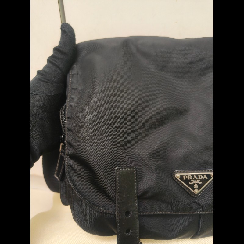 🔥年終狂降🔥【限時降價只到12/31（原22,800）】【8成新】㊣✨PRADA✨普拉達 黑色 帆布 皮革 掀蓋式 側口袋 郵差包 肩背包 斜背包 /二手包/二手精品🌳二手樹屋🌳-13