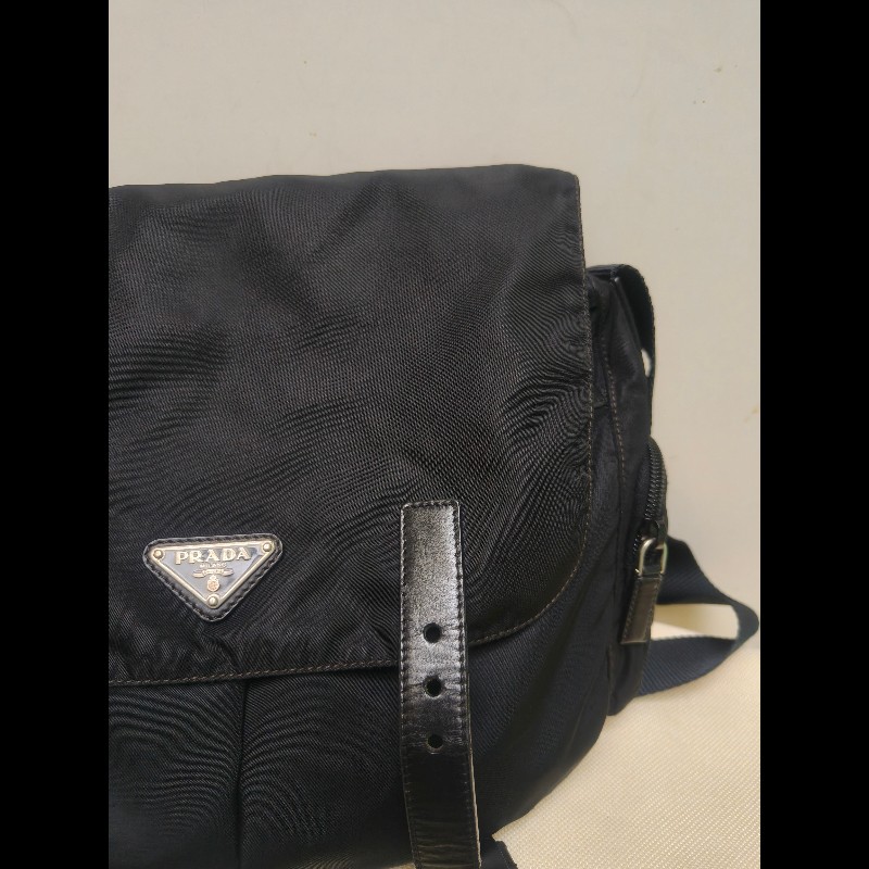 🔥年終狂降🔥【限時降價只到12/31（原22,800）】【8成新】㊣✨PRADA✨普拉達 黑色 帆布 皮革 掀蓋式 側口袋 郵差包 肩背包 斜背包 /二手包/二手精品🌳二手樹屋🌳-14