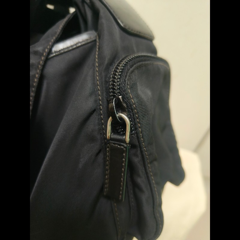 🔥年終狂降🔥【限時降價只到12/31（原22,800）】【8成新】㊣✨PRADA✨普拉達 黑色 帆布 皮革 掀蓋式 側口袋 郵差包 肩背包 斜背包 /二手包/二手精品🌳二手樹屋🌳-19