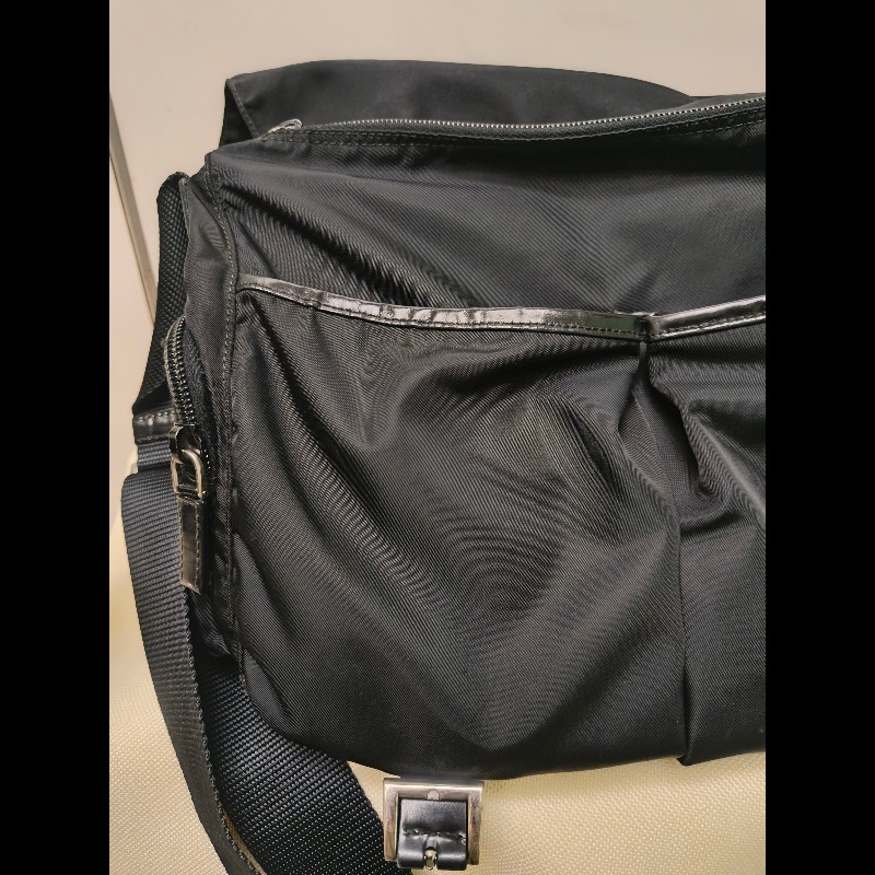 🔥年終狂降🔥【限時降價只到12/31（原22,800）】【8成新】㊣✨PRADA✨普拉達 黑色 帆布 皮革 掀蓋式 側口袋 郵差包 肩背包 斜背包 /二手包/二手精品🌳二手樹屋🌳-34