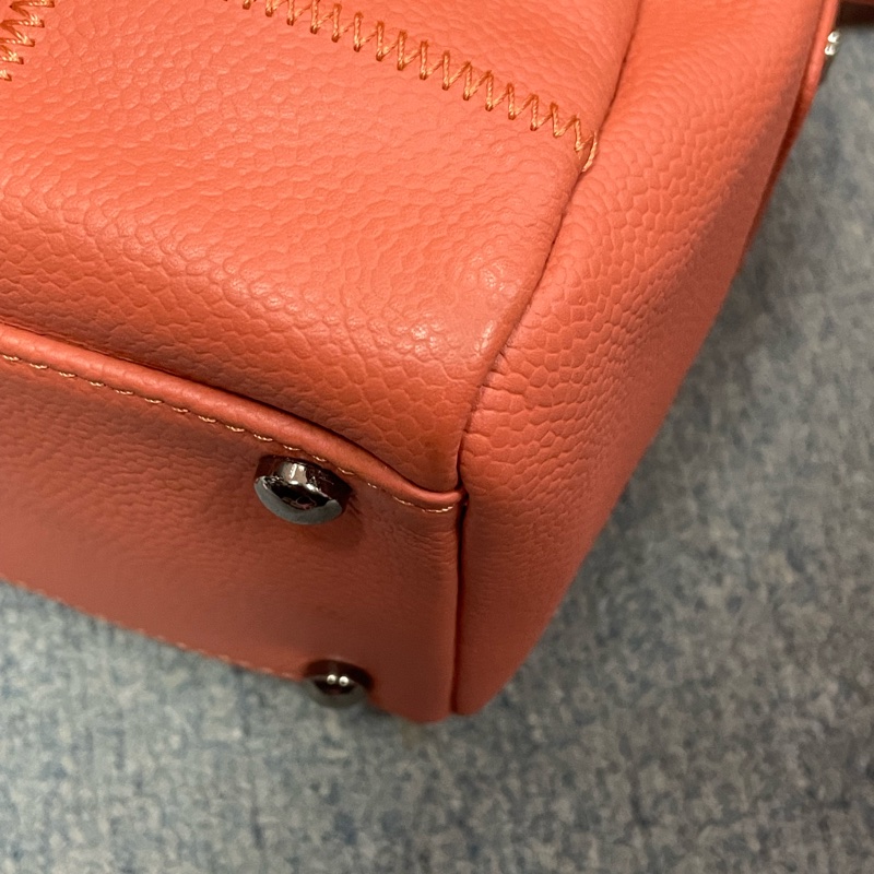 Chanel Vintage 香奈兒中古款 牛皮手提包-6