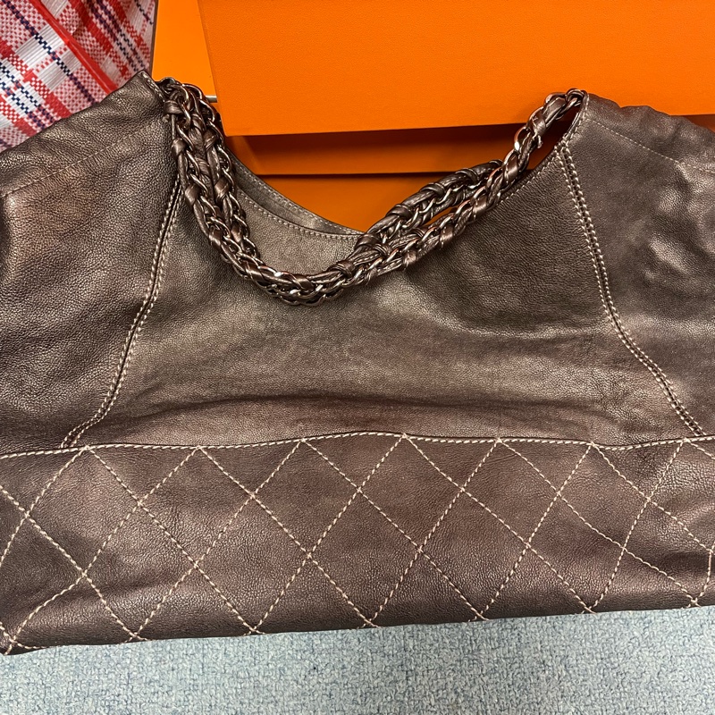 Chanel Vintage 香奈兒中古款 牛皮手提包-1