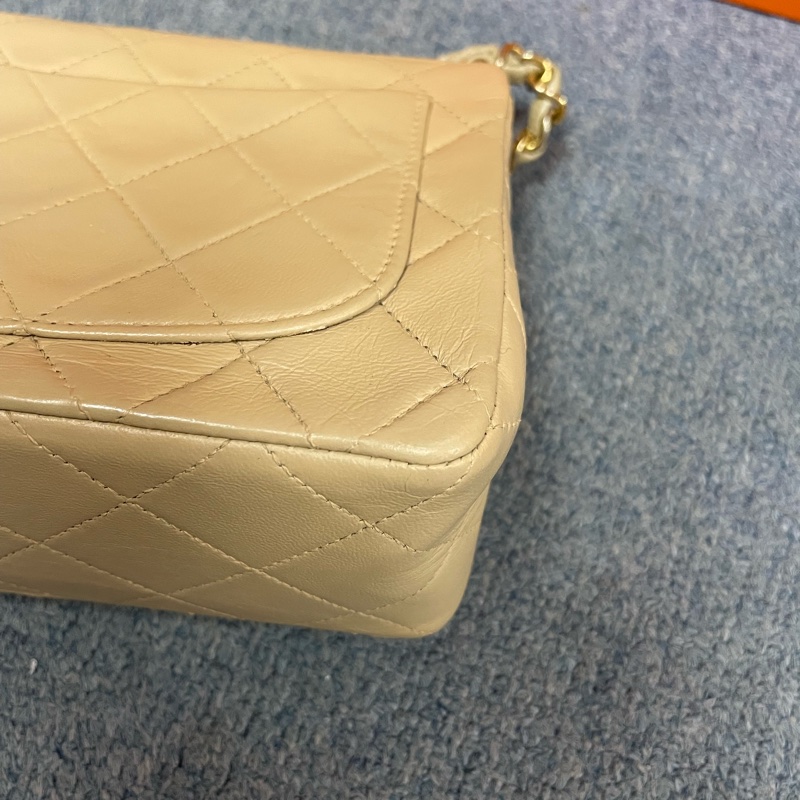 CHANEL VINTAGE SQUARE 香奈兒中古款 方胖子羊皮奶茶色-5