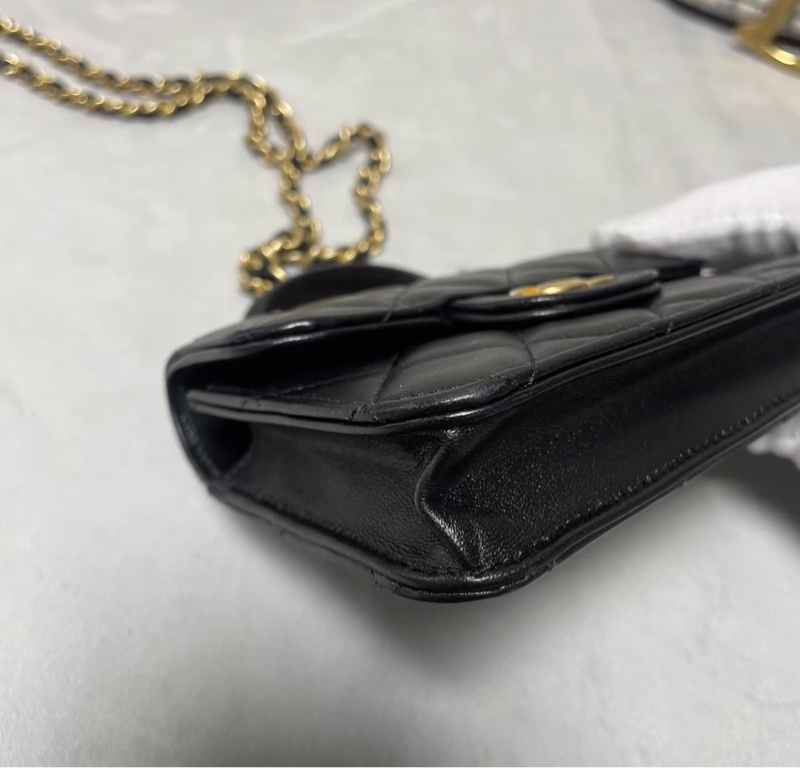 ✨全網最平 Chanel 黑金牛皮小廢包 31開 99新 接近全新-5
