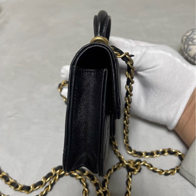✨全網最平 Chanel 黑金牛皮小廢包 31開 99新 接近全新-7