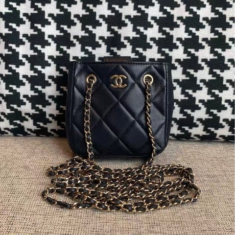 ✨全網最平 Chanel 22C黑金 羊皮 mini鏈條單肩斜挎包 31開 95新
