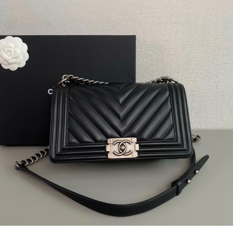 ✨全網最平 Chanel leboy 25cm 中號 黑銀牛皮 山形紋 非常少見 97新 26開-1