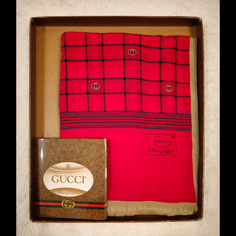 Gucci 穗編奶茶邊紅底格子logo圍巾-4