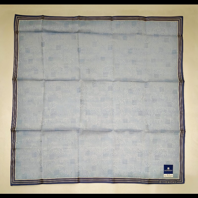 Givenchy 黑邊綠色緹花絲巾-8