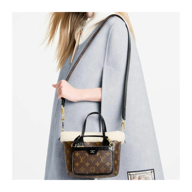 LOUIS VUITTON Neverfull Bandoulière Inside Out BB M26315-1