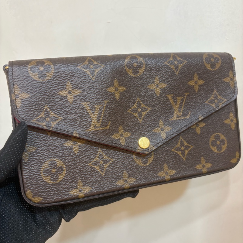 LV 老花三合一WOC 閒置品-0