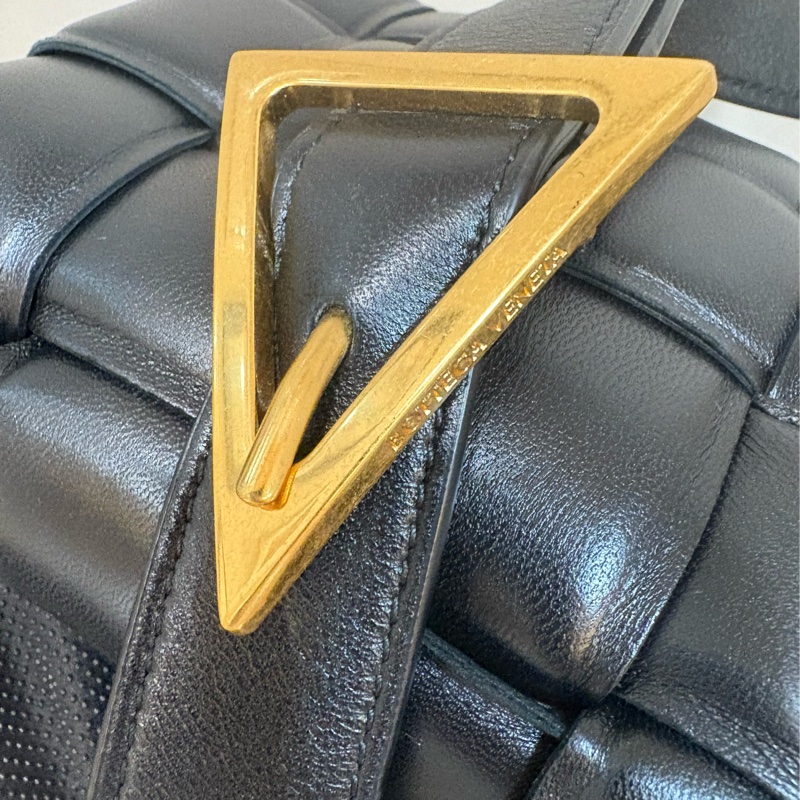 BOTTEGA VENETA Padded Cassette 枕頭編織包-4