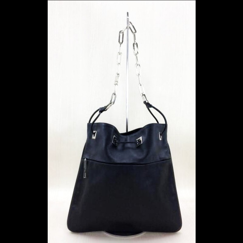 Gucci 限量版 黑色皮革抽繩鏈條水桶包-6