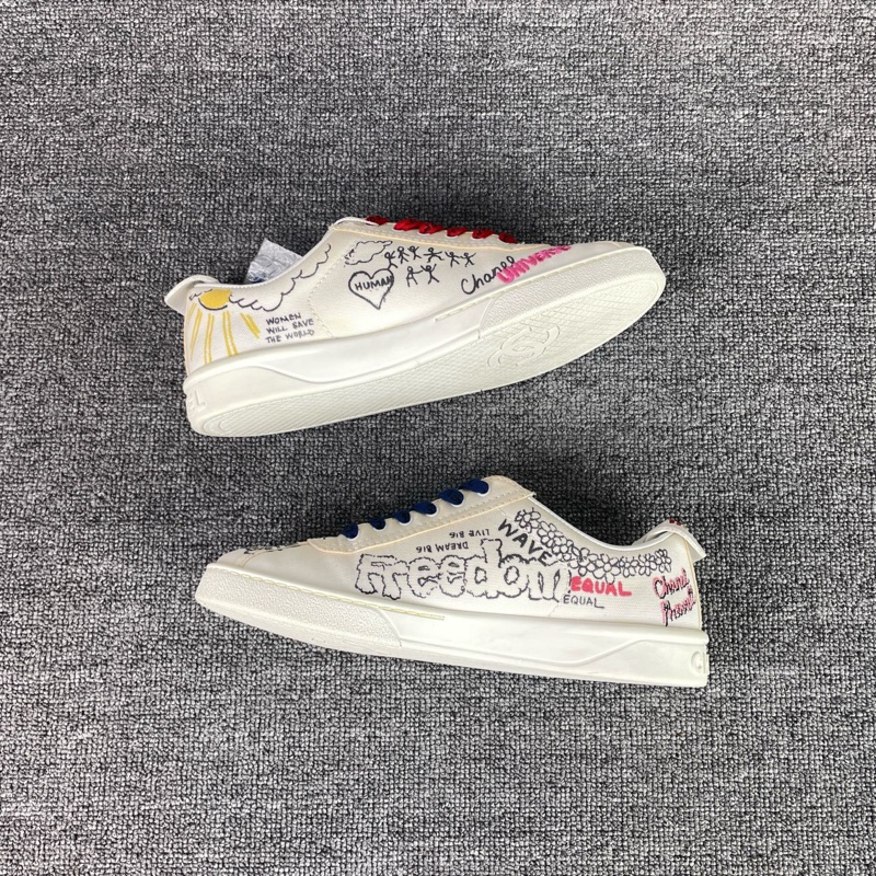 Chanel香奈兒塗鴉板鞋 尺碼38 雙C搭配塗鴉設計 菲董聯名款-5