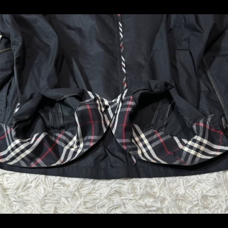 Burberry Black Label的尼龍夾克-16