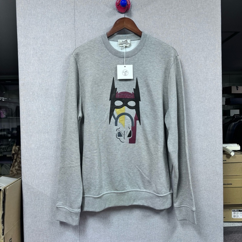 愛馬仕Hermes 馬頭男士衛衣灰 碼數 L 編碼 YI0956 描述 全新未使用 帶吊牌。-0