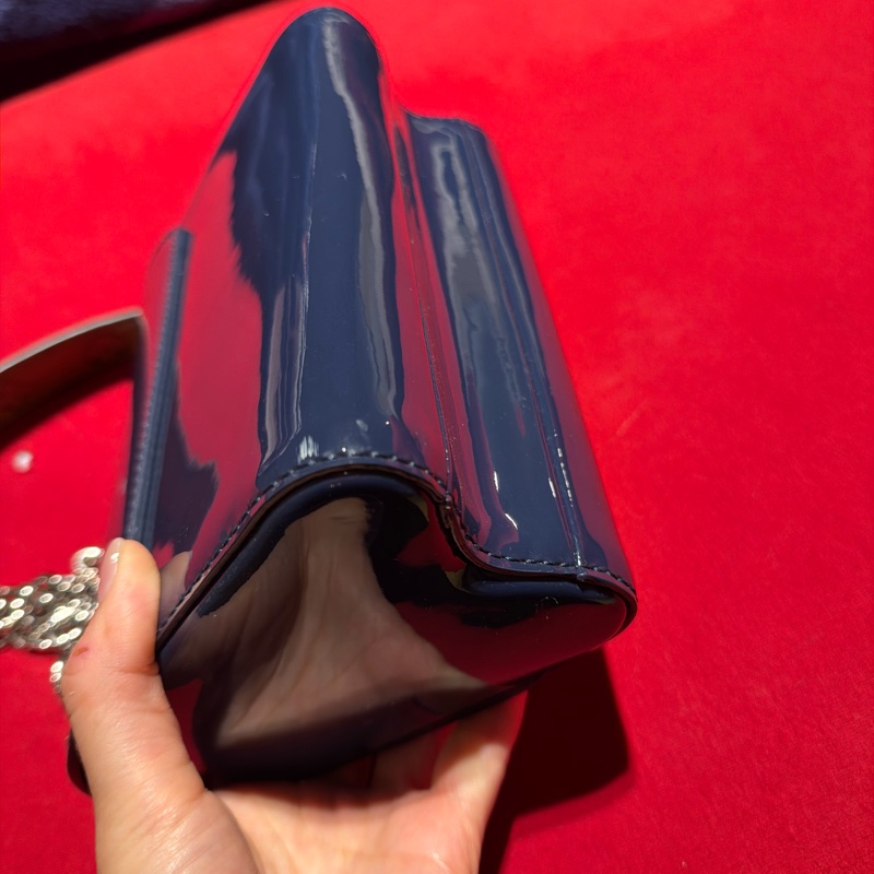 LV 漆皮包-5