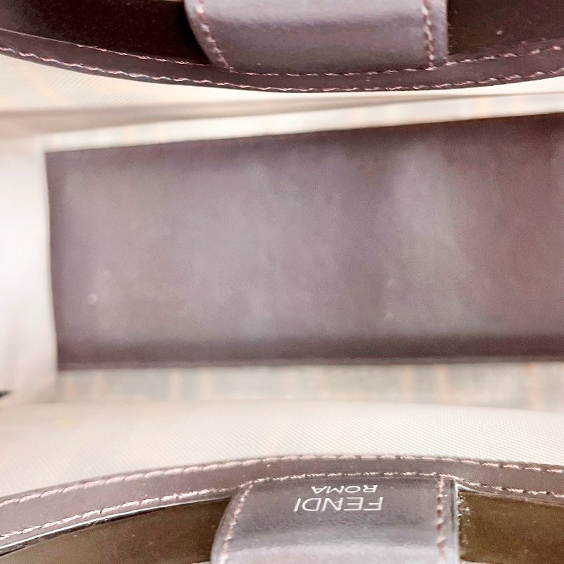 Fendi runaway老花PVC圓環 網面手提斜背包28*22*11 98新配件塵袋-7