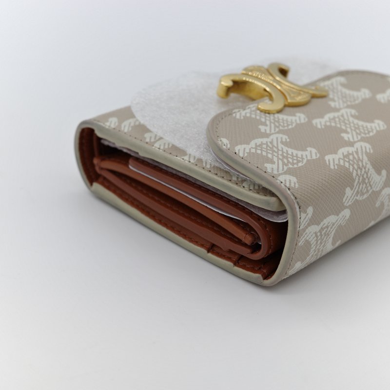 Celine 思琳 Triomphe Small Flap 凱旋門 棕色 米色 帆布 金釦 錢包 短夾-3