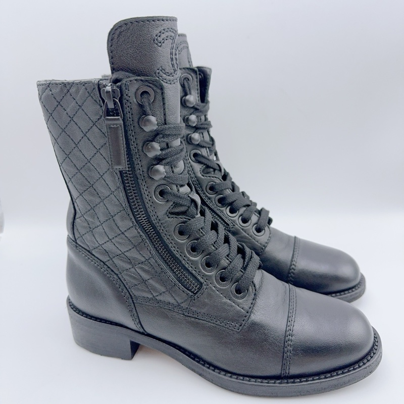 99新/香奈兒/37碼/黑色雙C菱格紋馬丁靴/02036-0