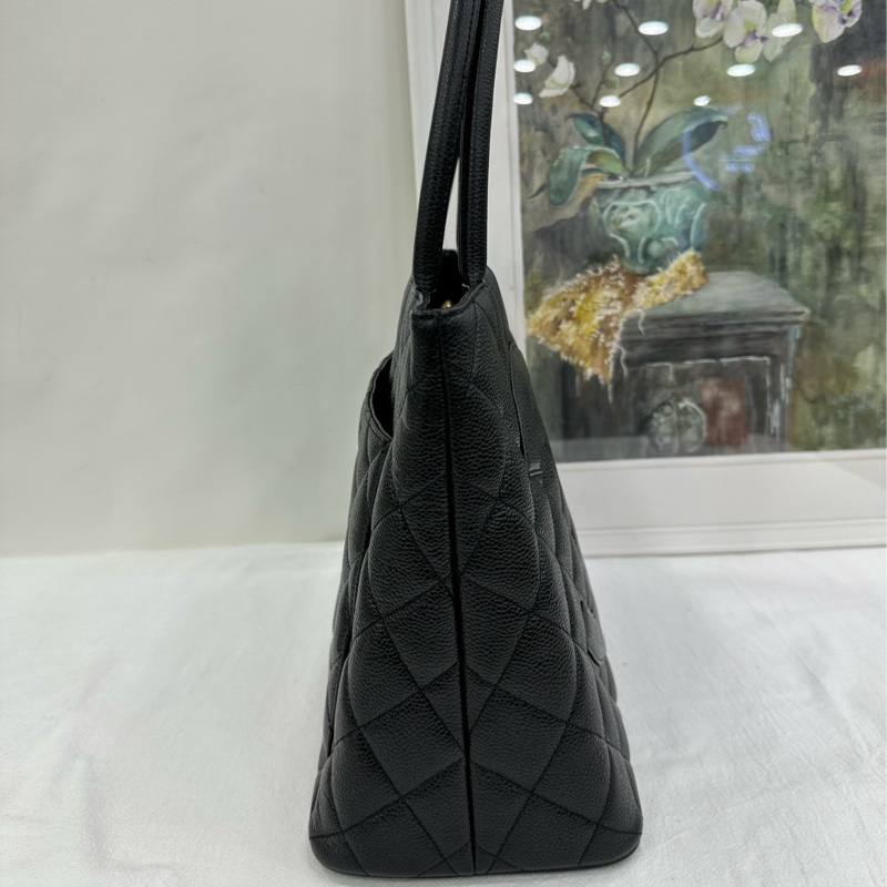 Chanel香奈兒 vintage 黑色荔枝皮金幣希爾頓 無卡-4