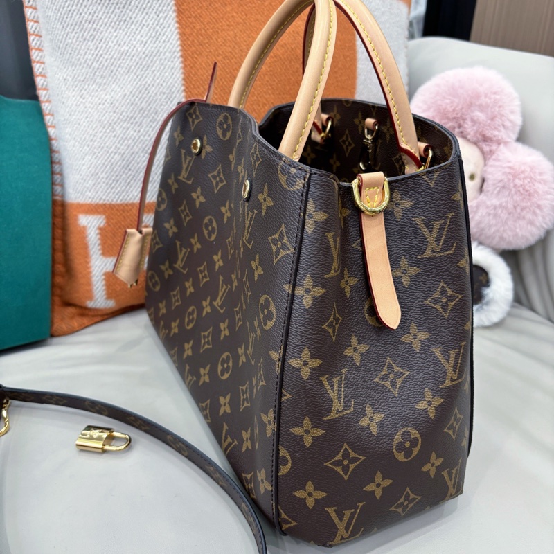 LV 老花中號蒙田，33×23，成色超級新98新-3