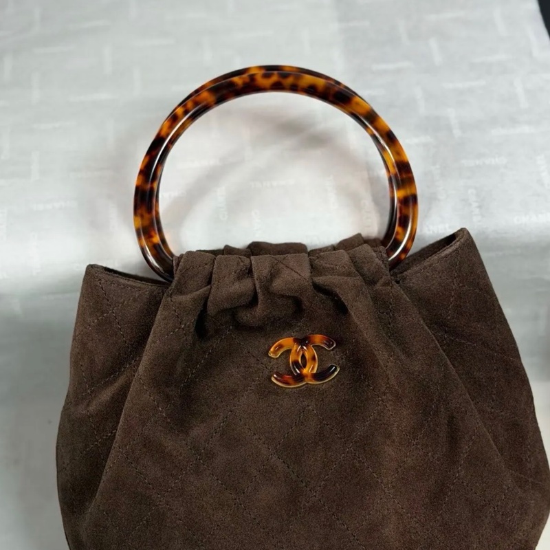 Chanel香奈兒26c春夏限定麂皮玳瑁元寶包深棕色小號-4