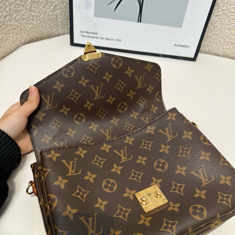 95新Louis Vuitton/路易威登 Pochette Metis 棕色老花邮差包 手提单肩斜挎包-8