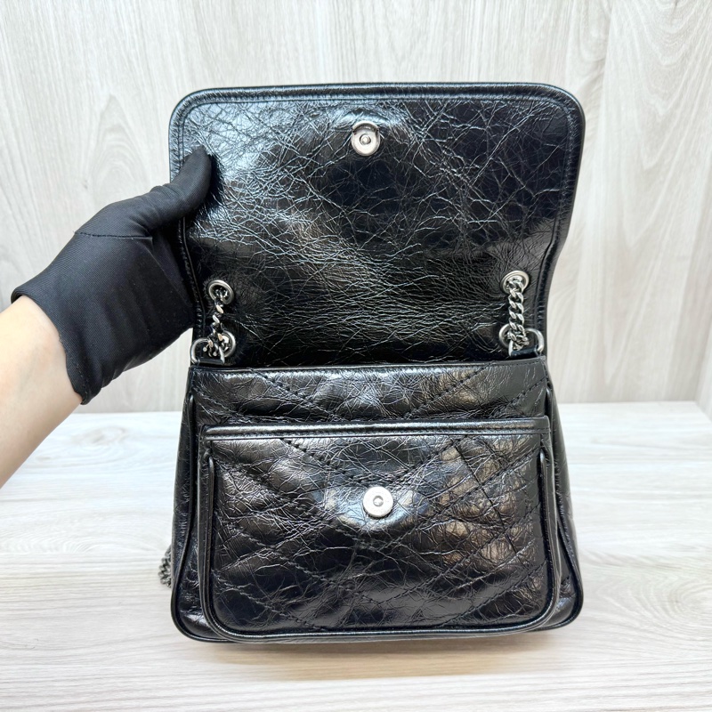 YSL黑色黑釦揉製牛皮NIKI BABY復古鏈包6331600-7