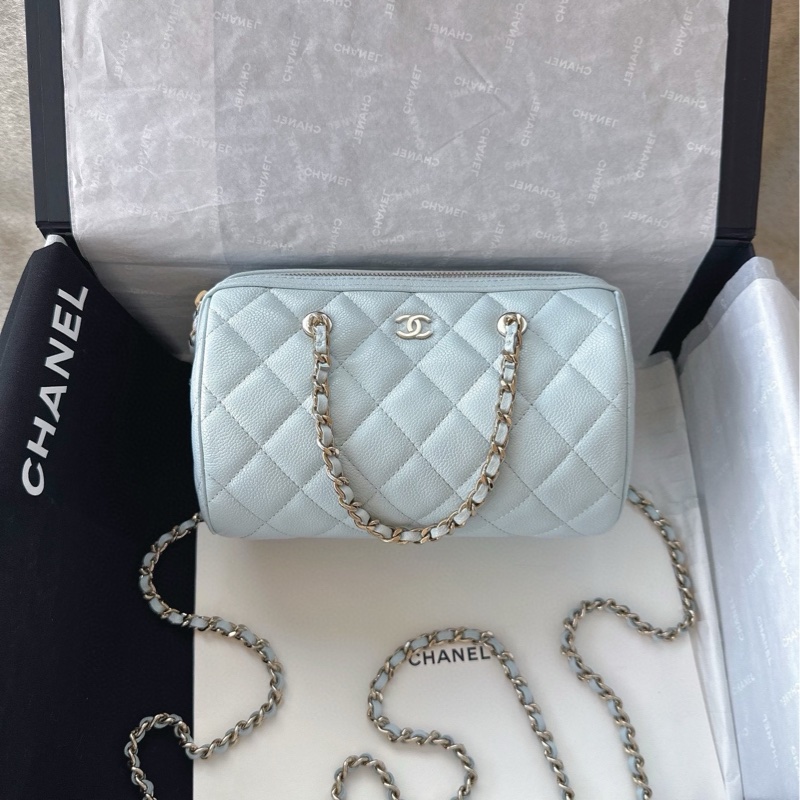 【配件：防塵袋 99新💕】Chanel 25S 保齡球 藍色 奶藍色 baby藍 金扣 荔枝牛皮 手提 單肩 斜挎-0