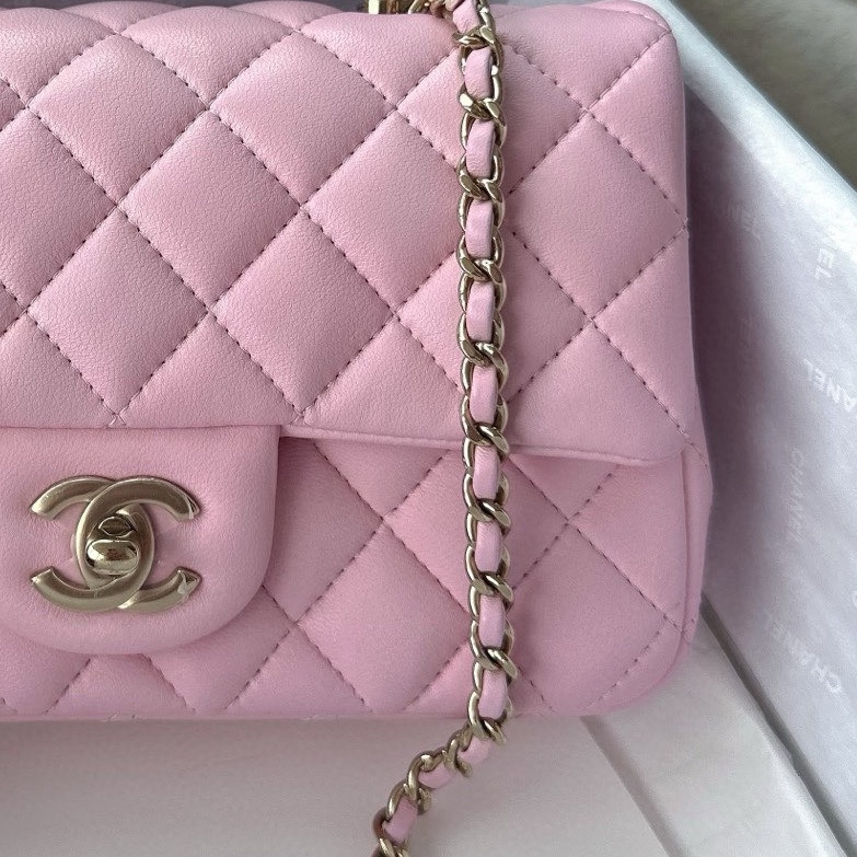 【配件：盒子、防塵袋 99新💕】Chanel 25P cf mini handle 手柄 粉色 淡粉色 淺粉色 金扣 羊皮 手提 單肩 斜挎-4