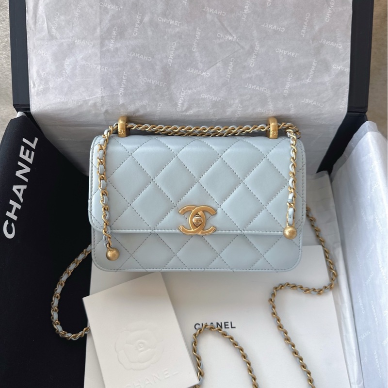 【配件：防塵袋、小票 99新💕】Chanel 25S cf mini 19cm 雙金球 雙金珠 藍色 淺藍色 淡藍色 baby藍 金扣 牛皮 手提 單肩 斜挎-0