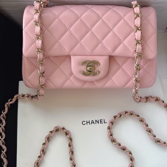 【配件：防塵袋 99新💕】Chanel 25B cf mini 粉色 櫻花粉 淡粉色 淺粉色 金扣 羊皮 手提 單肩 斜挎-4