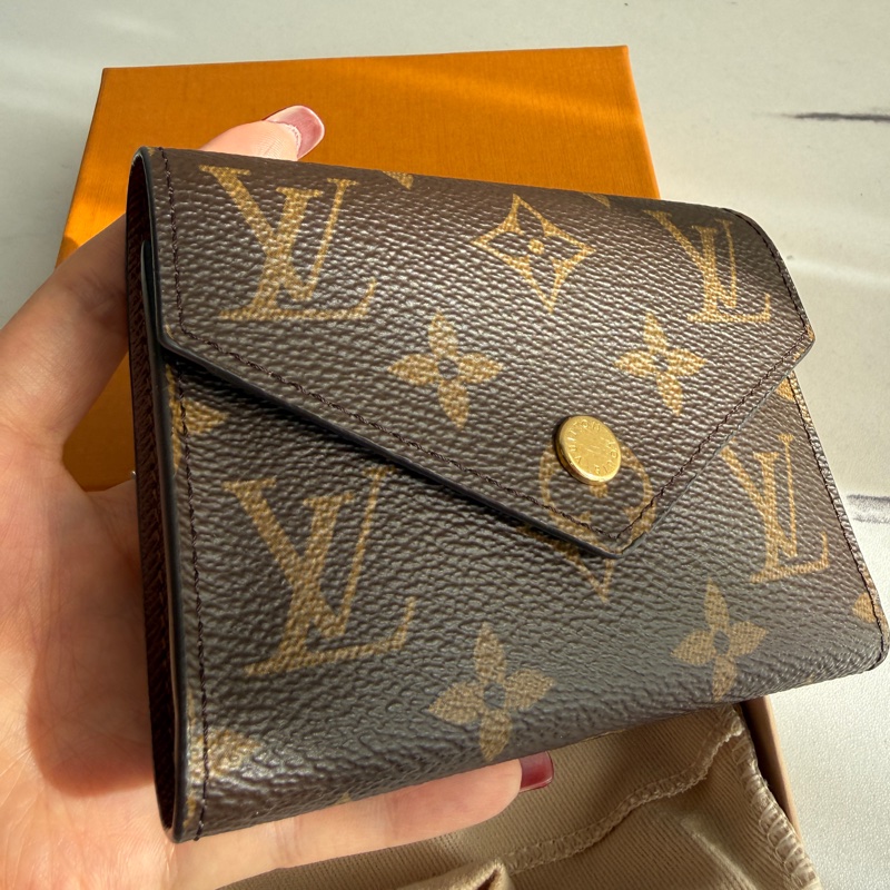 LV花紋三折短夾🥹-5