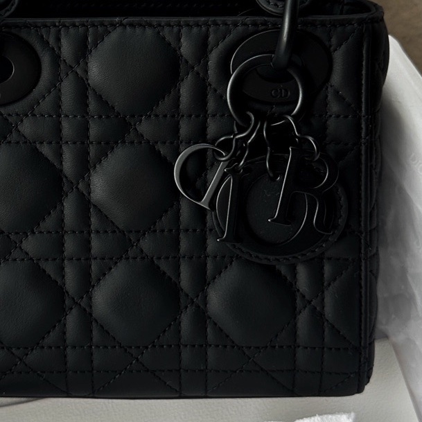 【配件：盒子、防塵袋、小票、說明書 💕】Dior 戴妃 三格 全黑 黑色 磨砂 啞光 手提 單肩 斜挎-2