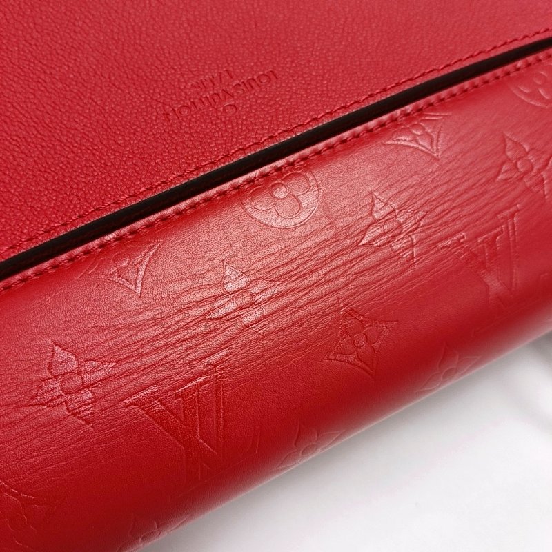 LOUIS VUITTON VERY紅色牛皮老花壓紋單肩包銀色五金可拆卸肩帶-12