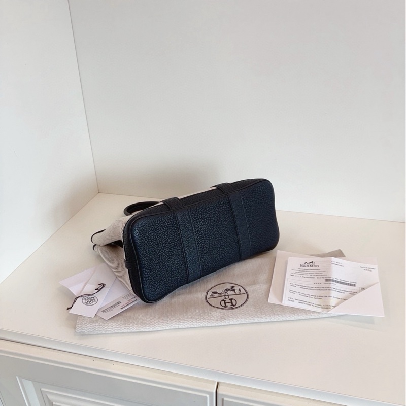 【閒置🆕】Hermes  Garden Party GP30 經典黑白熊貓🐼色 花園包 手提包-4