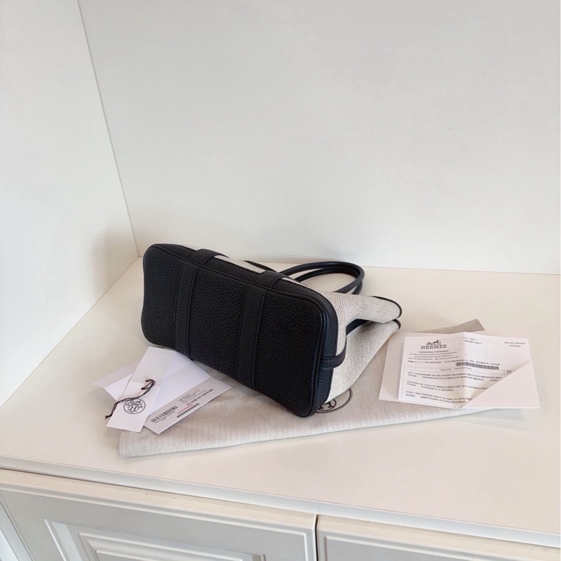 【閒置🆕】Hermes  Garden Party GP30 經典黑白熊貓🐼色 花園包 手提包-5