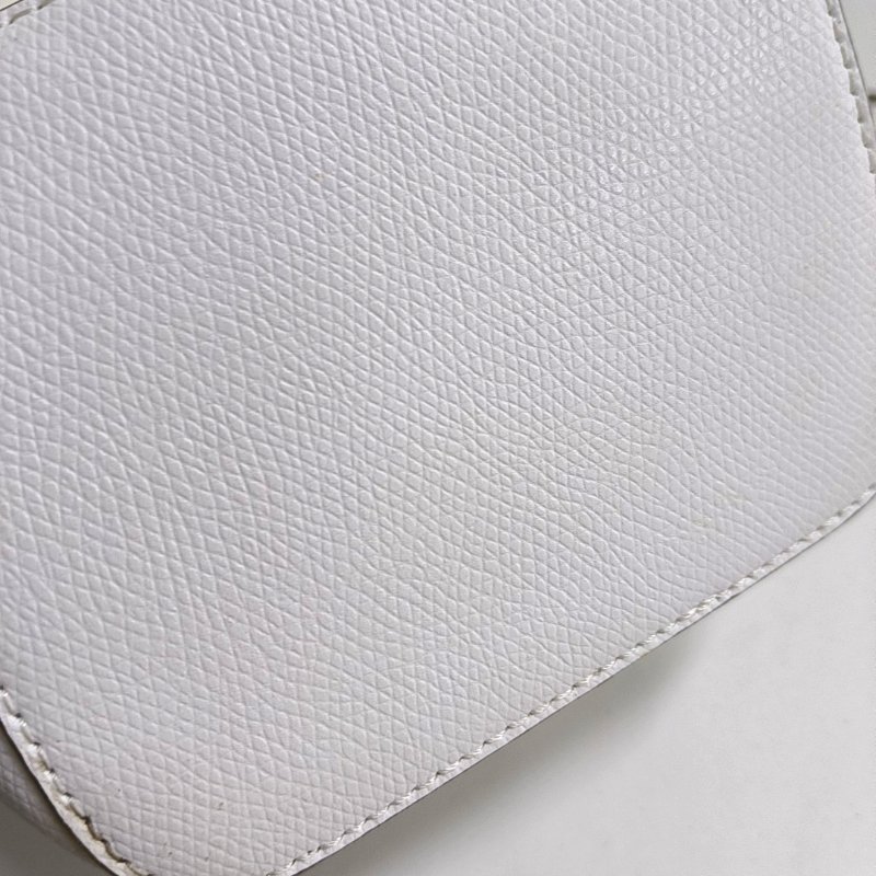 FENDI Mon Tresor迷你白色牛皮斜挎包 金色五金 2條可拆卸肩帶-11