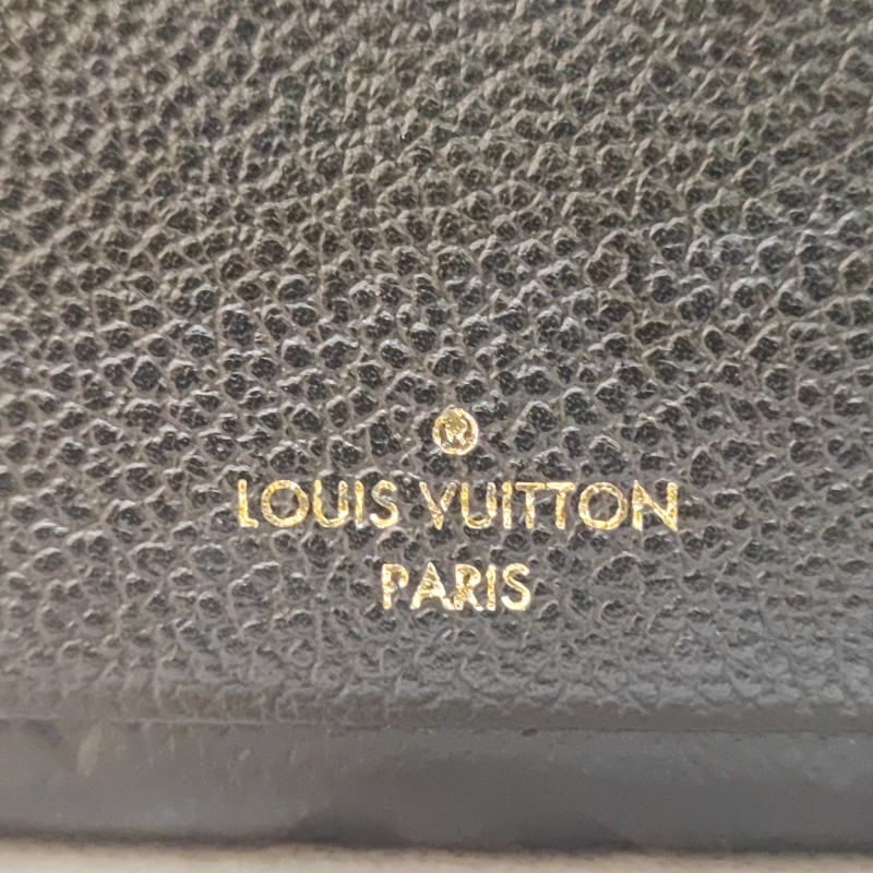 Louis Vuitton Vavin WOC-12
