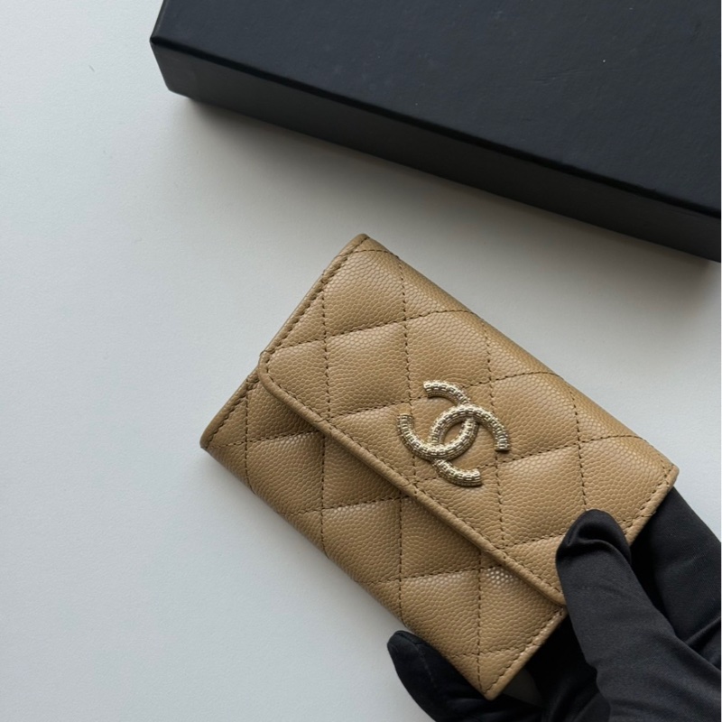 Chanel 奶茶色零錢短夾-2